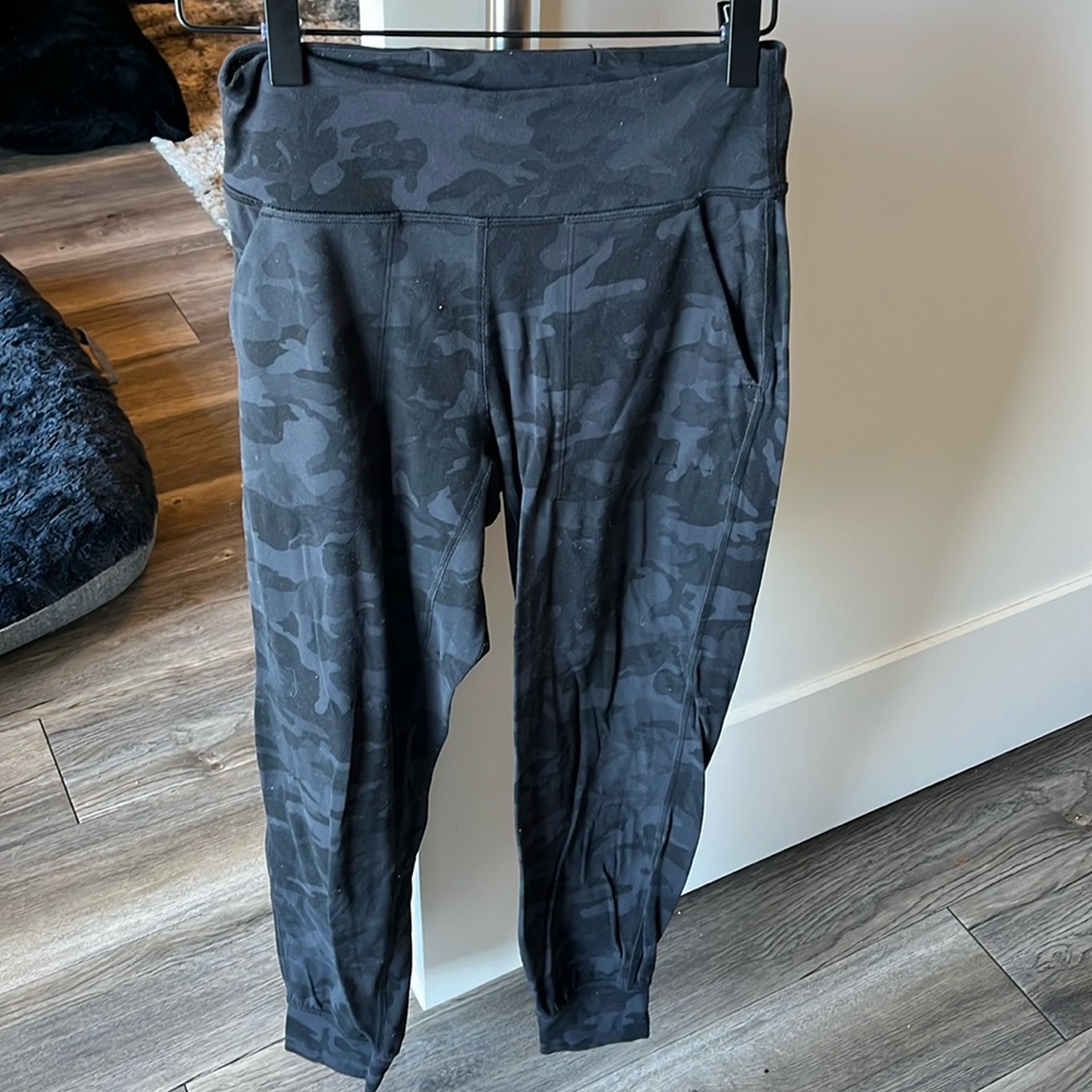 Lulu align joggers